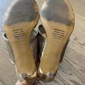 Enzo Angiolini Shoes - Enzo Angiolini Gold Heels worn once size 37 Enzo Angiolini Shoes - Enzo Angiolini Gold Heels worn once size 37